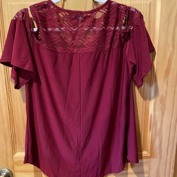 Luxology women’s top in great condition size large - Picture 2 of 5
